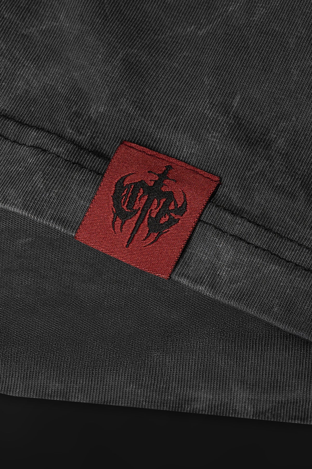 Corrupted Blood ESSENTIAL DEMON ICON Longsleeves 405148